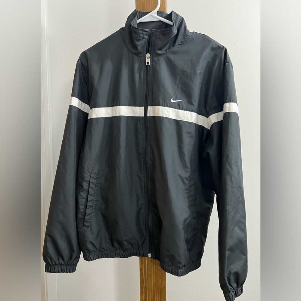 Nike grey and White‎ Windbreaker Jacket